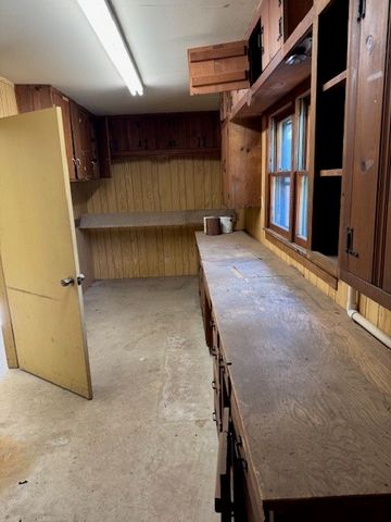 406 N Union, Whitesboro, TX 76273