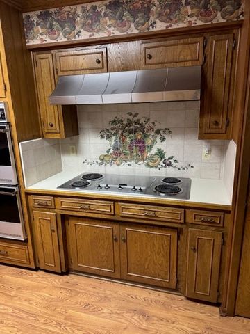 406 N Union, Whitesboro, TX 76273