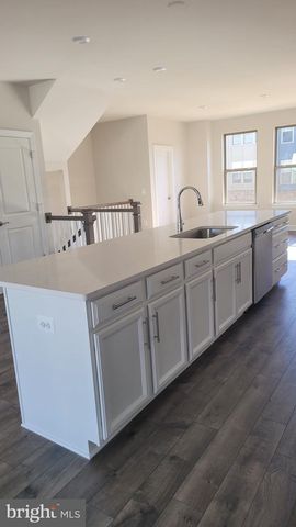 10586 RATCLIFFE TRL, Manassas, VA 20110