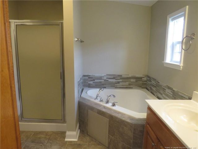 1184 Fisher Road, St. Pauls, NC 28384