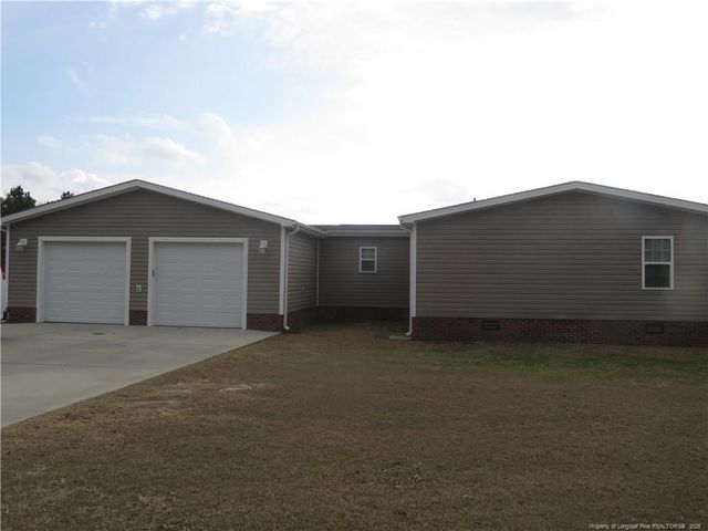 1184 Fisher Road, St. Pauls, NC 28384