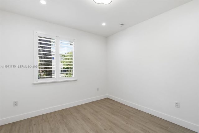 11199 SW 78th Ct, Pinecrest, FL 33156