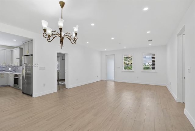 11199 SW 78th Ct, Pinecrest, FL 33156