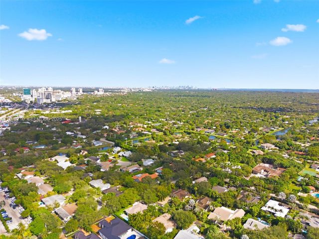 11199 SW 78th Ct, Pinecrest, FL 33156