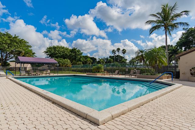 8689 Boca Glades Boulevard W B, Boca Raton, FL 33434
