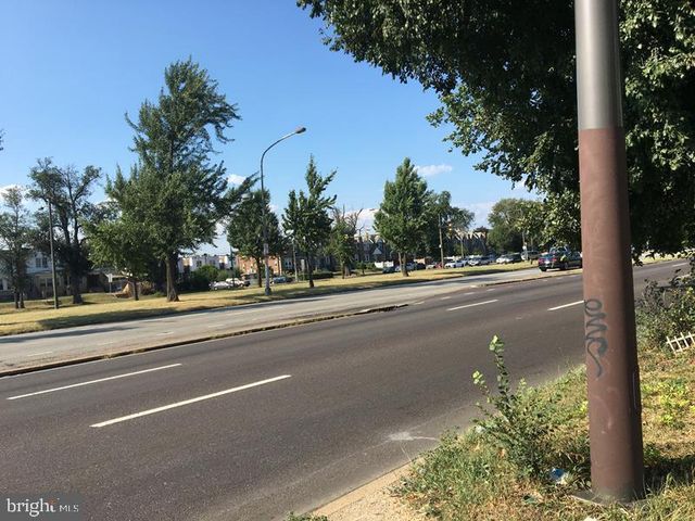 4828 E ROOSEVELT BLVD, Philadelphia, PA 19124