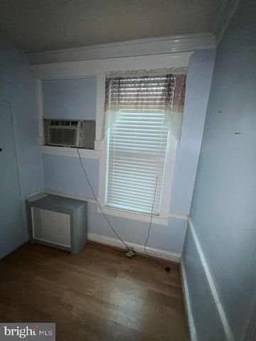 4828 E ROOSEVELT BLVD, Philadelphia, PA 19124