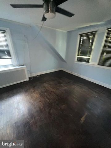 4828 E ROOSEVELT BLVD, Philadelphia, PA 19124