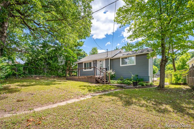 8683 Old Belding Road Ne, Cannon Twp, MI 49341