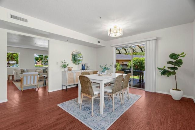 2430 Camden Court, Santa Cruz, CA 95065
