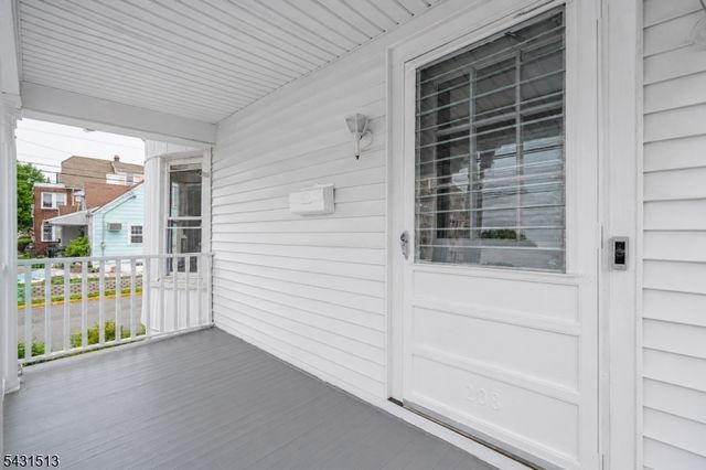 208 Greylock Pkwy, Belleville Twp., NJ 07109
