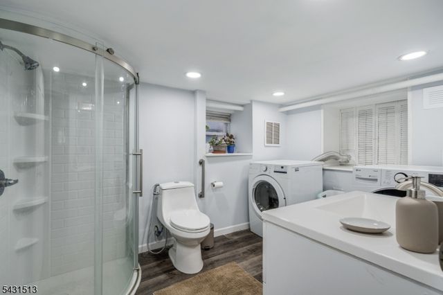 208 Greylock Pkwy, Belleville Twp., NJ 07109