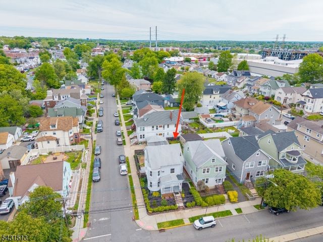 208 Greylock Pkwy, Belleville Twp., NJ 07109
