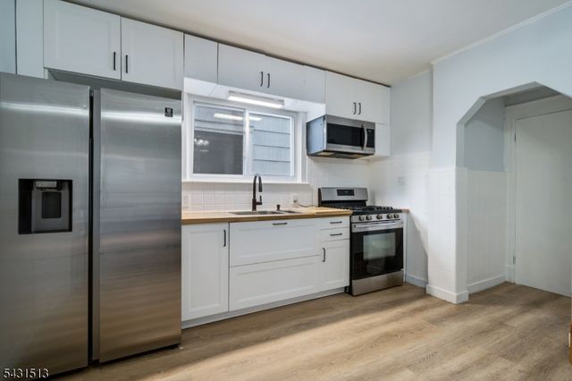208 Greylock Pkwy, Belleville Twp., NJ 07109