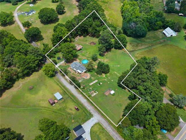 104 Owens Road, Pendleton, SC 29670