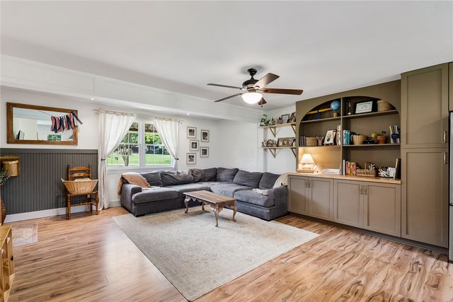 104 Owens Road, Pendleton, SC 29670