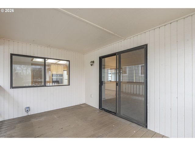 1669 NUT TREE Dr Nw, Salem, OR 97304