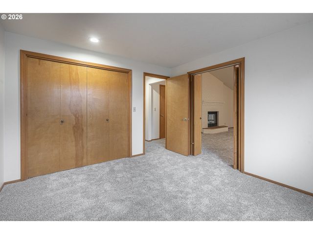 1669 NUT TREE Dr Nw, Salem, OR 97304