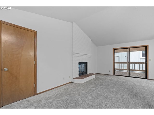 1669 NUT TREE Dr Nw, Salem, OR 97304