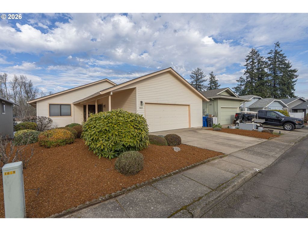 1669 NUT TREE Dr Nw, Salem, OR 97304