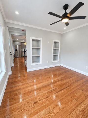 40 Pine Ave, Brockton, MA 02302