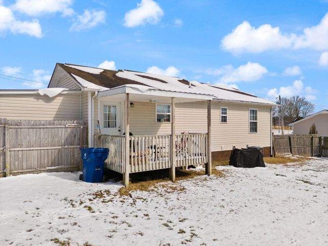 298 Smith Brewer Road, London, KY 40744