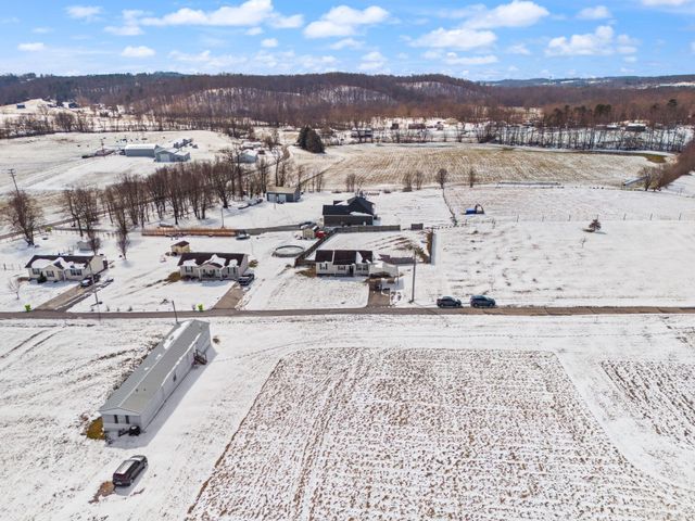 298 Smith Brewer Road, London, KY 40744