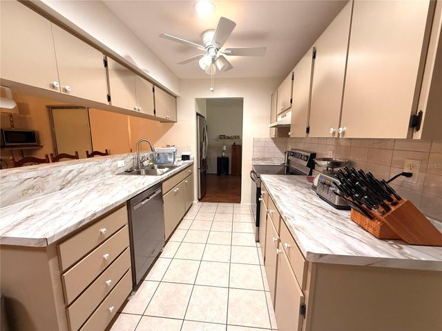 8014 CASUARINA DRIVE, Port Richey, FL 34668