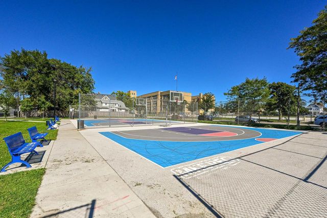 3614 W Rogers STREET, Milwaukee, WI 53215