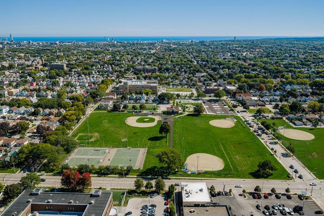 3614 W Rogers STREET, Milwaukee, WI 53215