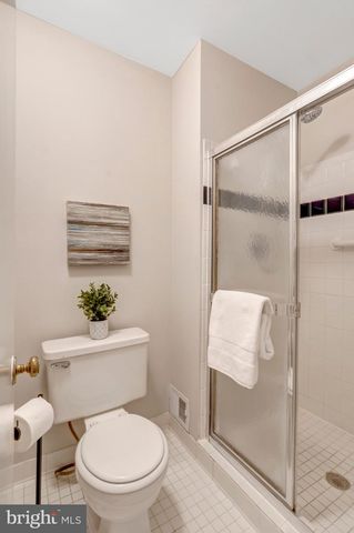 3944 WILCOXSON DR, Fairfax, VA 22031