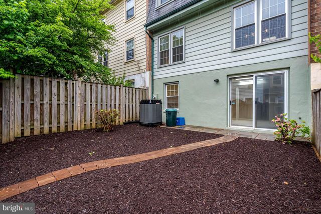 3944 WILCOXSON DR, Fairfax, VA 22031