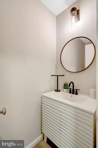 3944 WILCOXSON DR, Fairfax, VA 22031