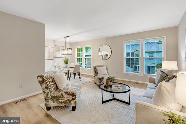 3944 WILCOXSON DR, Fairfax, VA 22031
