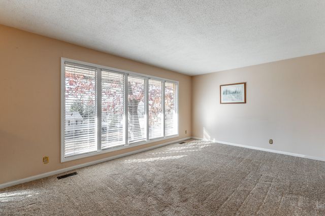 909 Spurling Drive, Hixson, TN 37343