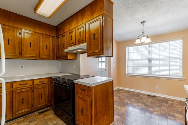 909 Spurling Drive, Hixson, TN 37343