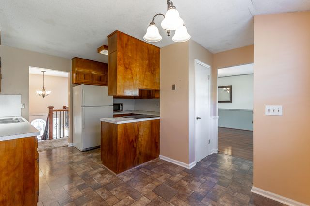 909 Spurling Drive, Hixson, TN 37343