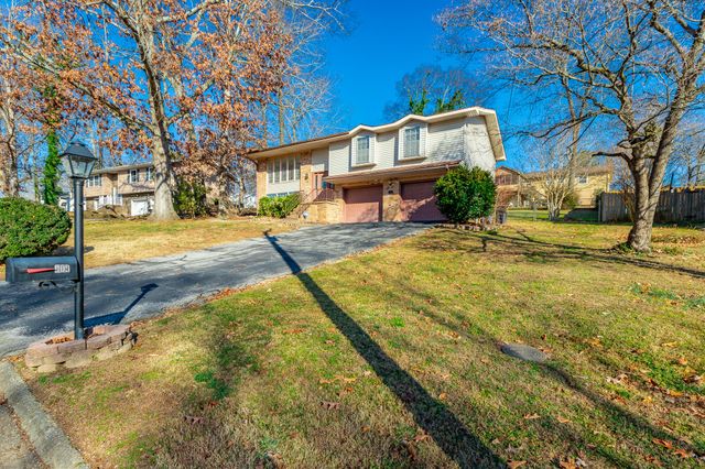 909 Spurling Drive, Hixson, TN 37343