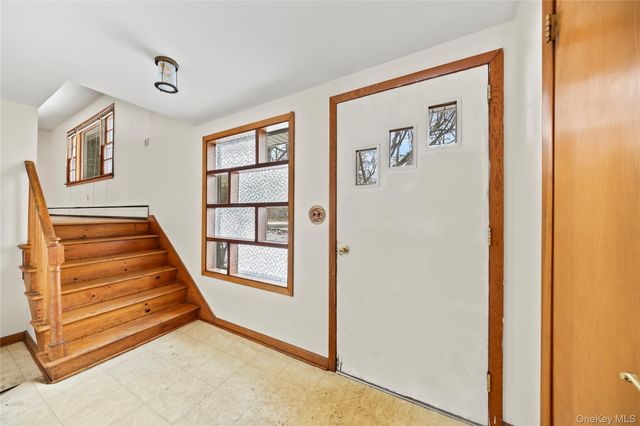 3 Anchor Road, Spring Valley, NY 10977