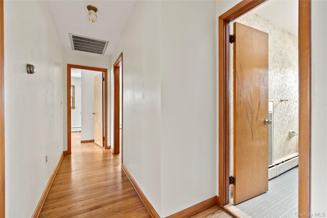 3 Anchor Road, Spring Valley, NY 10977