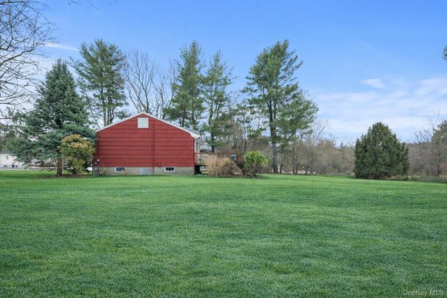 3 Anchor Road, Spring Valley, NY 10977