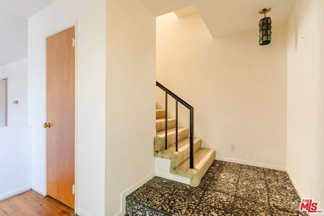 12210 Hammack Street, Culver City, CA 90230