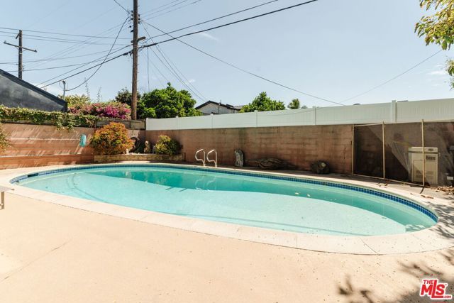 12210 Hammack Street, Culver City, CA 90230