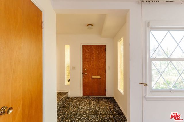 12210 Hammack Street, Culver City, CA 90230