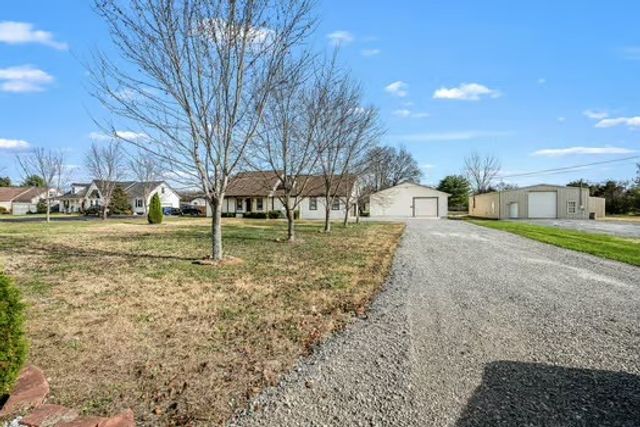108 Rabbit Run, Bell Buckle, TN 37020