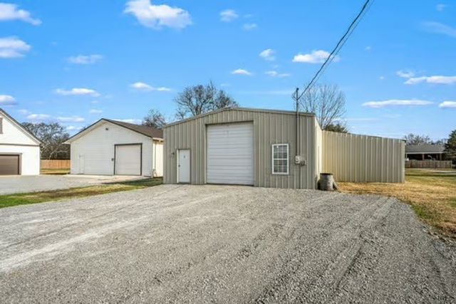 108 Rabbit Run, Bell Buckle, TN 37020