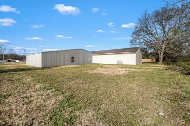 108 Rabbit Run, Bell Buckle, TN 37020