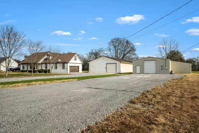 108 Rabbit Run, Bell Buckle, TN 37020