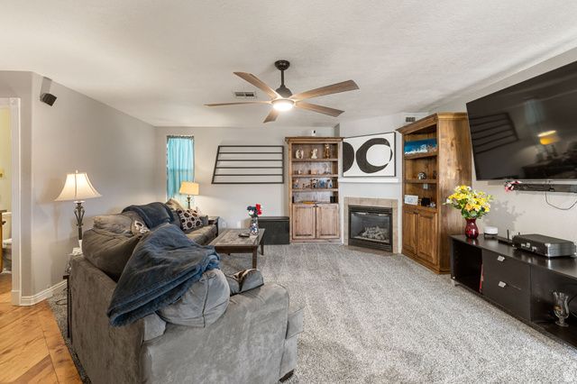 924 N 100 W, Hurricane, UT 84737