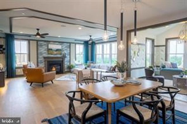 111 LEXINGTON MANOR, Glenmoore, PA 19343